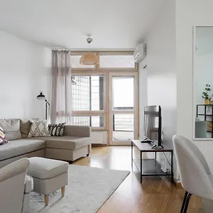  Apartment 2ndhomes In Kamppi Center With Sauna And Balcony